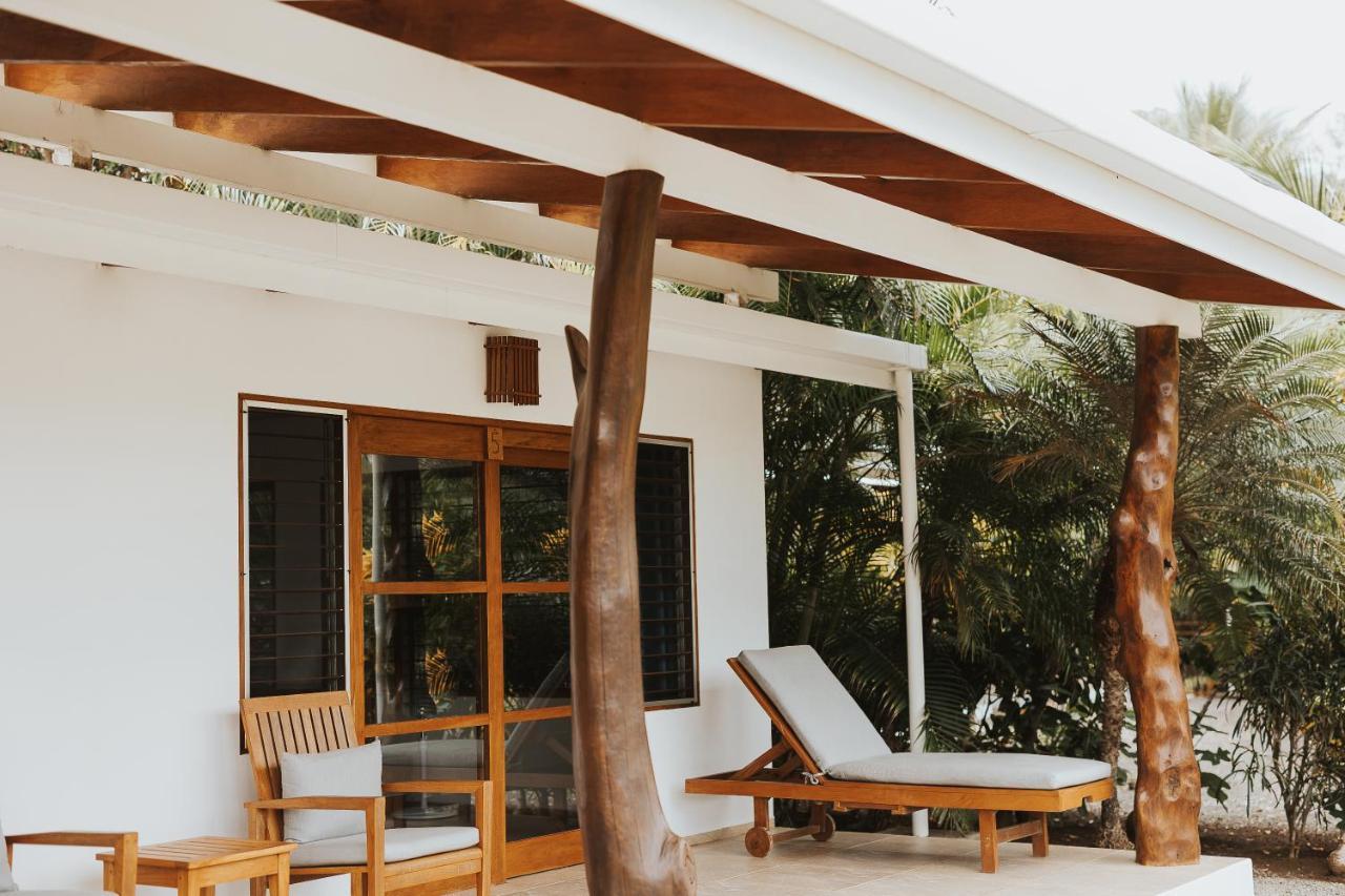 Salvatierra Beachfront Hotel Puerto Coyote Kültér fotó