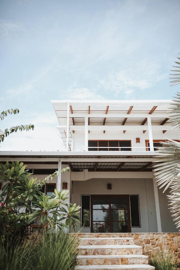 Salvatierra Beachfront Hotel Puerto Coyote Kültér fotó